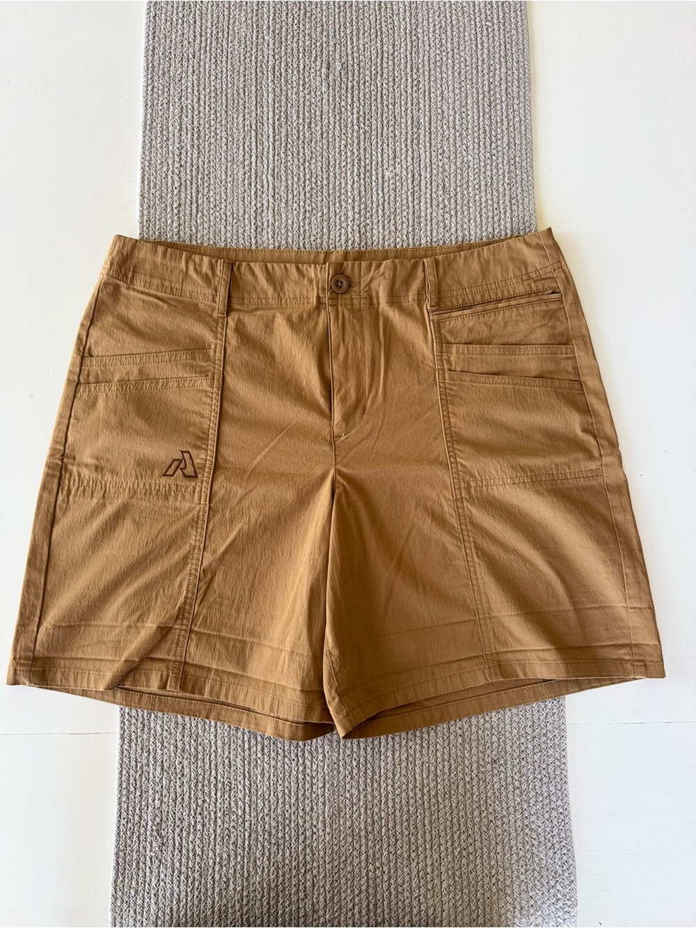 Eddie Bauer Cognac Brown Tan Cotton Nylon Outdoor Hiking Shorts Size 12
